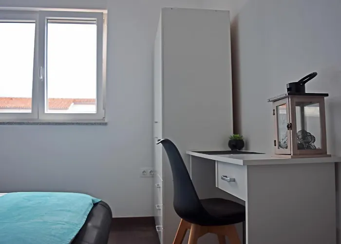 Apartment Summer Breeze